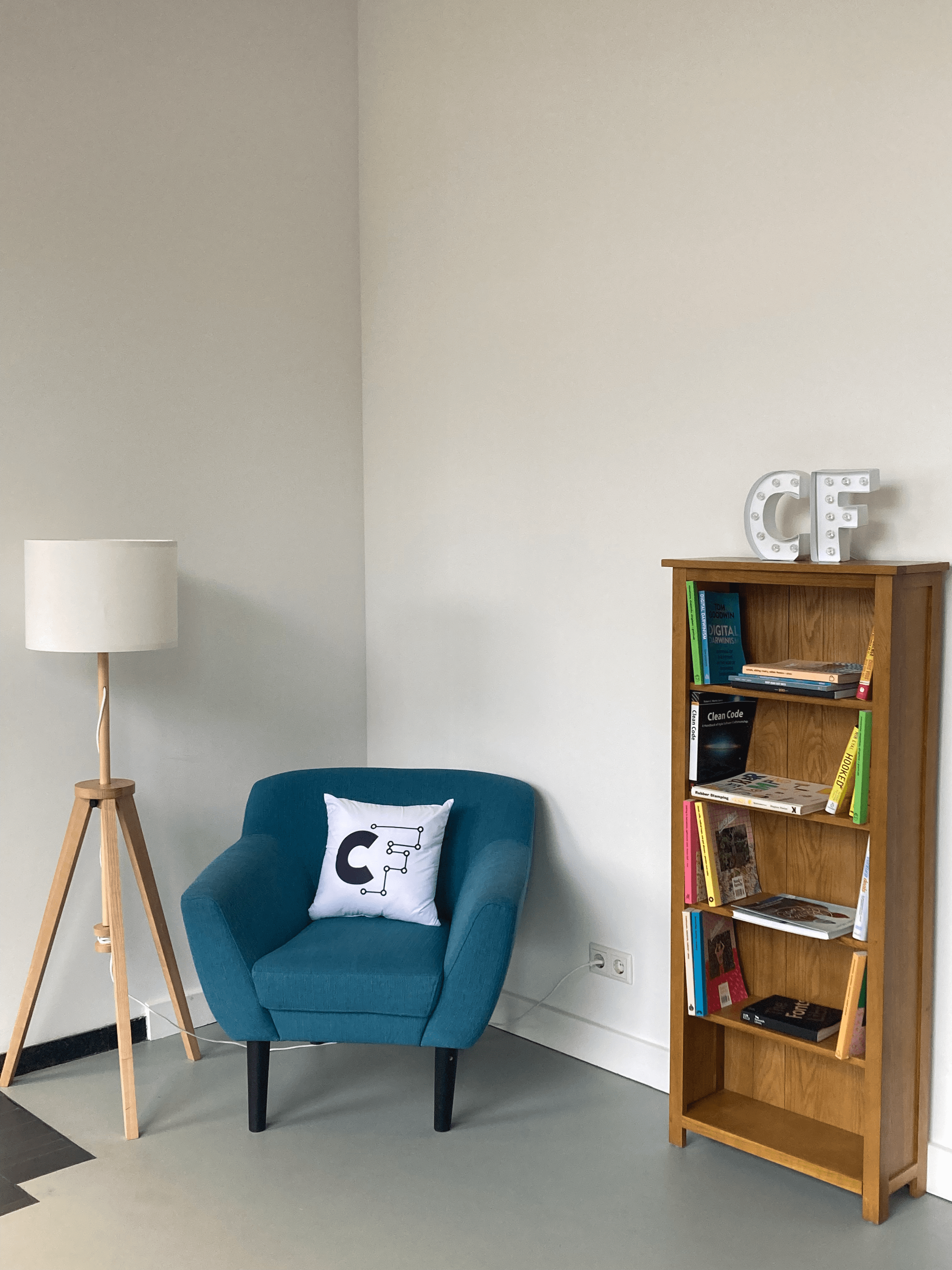 Creative Fabrica photo 2